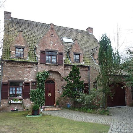 B&B 'T Nieuw Lijsternest Wezembeek-Oppem Dış mekan fotoğraf